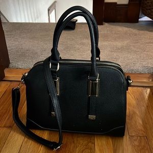 Black leather purse, bowler bag